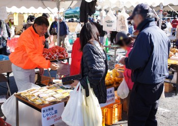 荒川直売所も出店