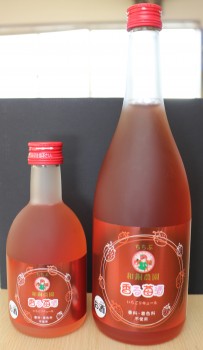 香る苺酒（左小・右大）
