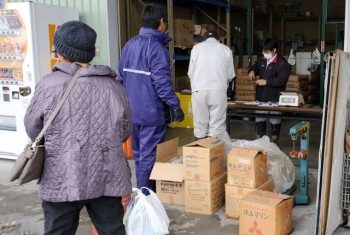 農薬の空き容器等を回収